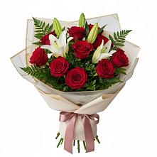 Букет цветов из:  Лилии и Розы #REPLACE_PRED# Старой Кулатке