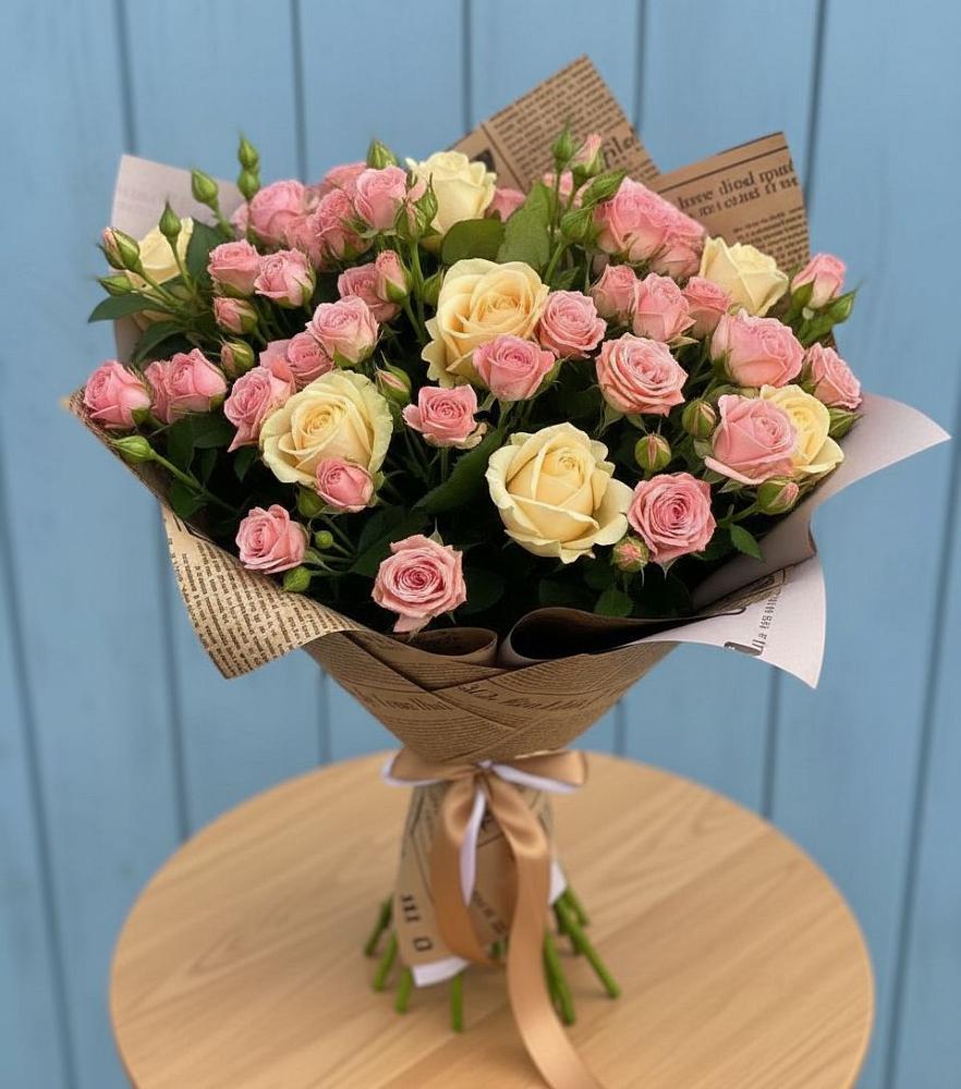 Букет цветов из: Розы в Старой Кулатке