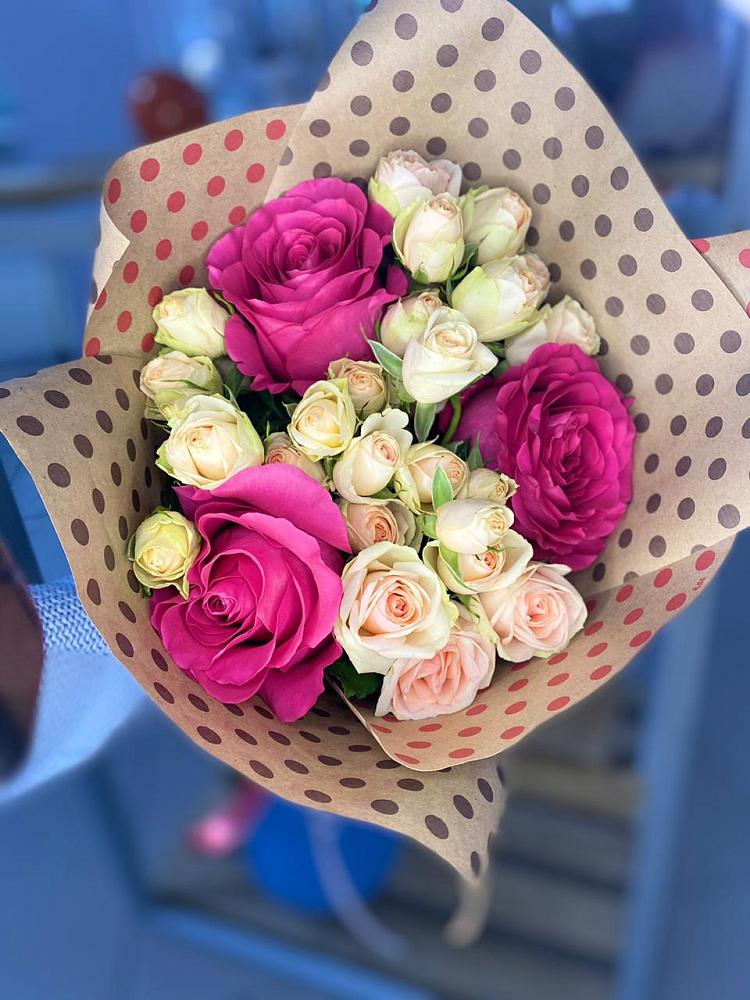 Букет цветов из: Розы в Старой Кулатке