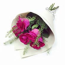 Букет цветов из:  Розы в Старой Кулатке