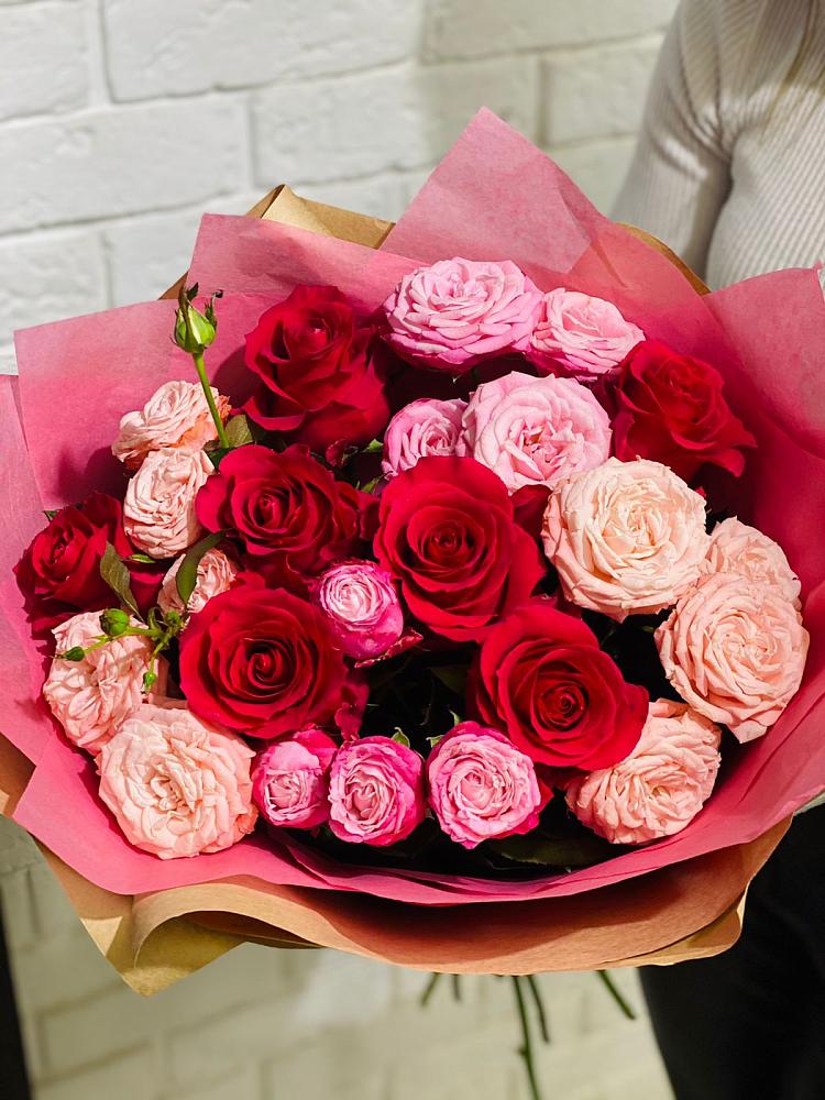 Букет цветов из: Розы в Старой Кулатке