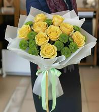 Букет цветов из:  Хризантемы и Розы в Старой Кулатке