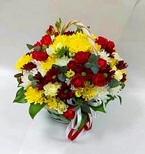 Цветочная композиция из Хризантемы и Розы в корзине в Старой Кулатке