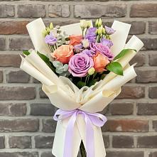 Букет цветов из:  Лизиантусы и Розы #REPLACE_PRED# Старой Кулатке