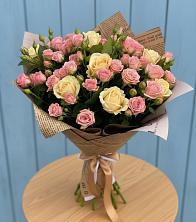 Букет цветов из:  Розы в Старой Кулатке