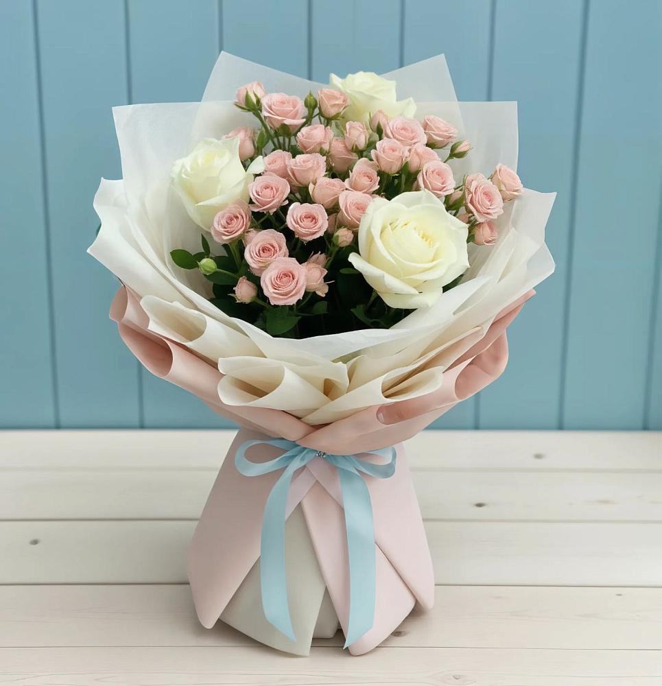 Букет цветов из: Розы в Старой Кулатке