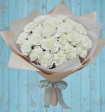 Букет цветов из:  Гвоздики в Старой Кулатке